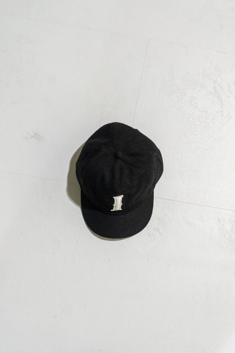 Icarus Black Cap